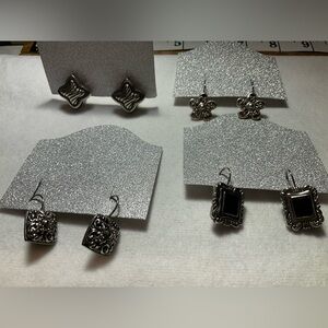 Set of 4 earrings silver tone